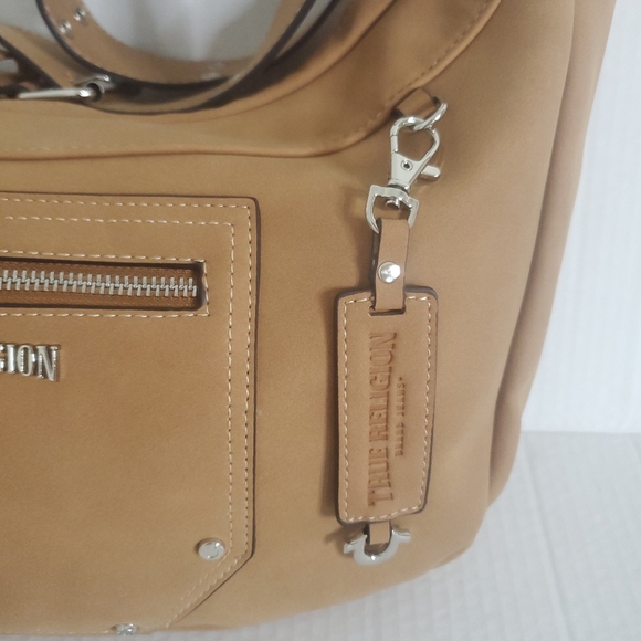 True Religion Suede PU Hobo Crossbody Bag Tan Adjustable Strap Zip Top Y2k Urban - Picture 4 of 15
